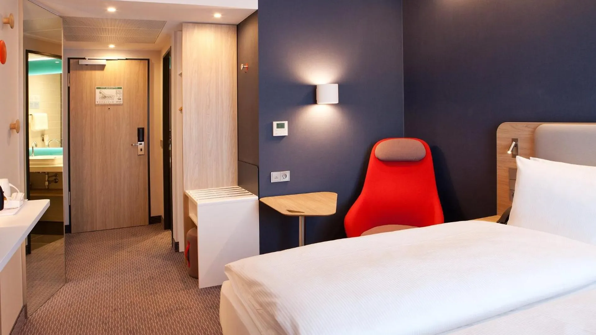 Hotel Holiday Inn Express - Duesseldorf Airport