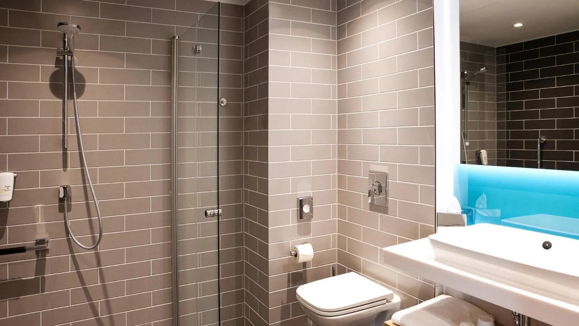 Hotel Holiday Inn Express - Duesseldorf Airport