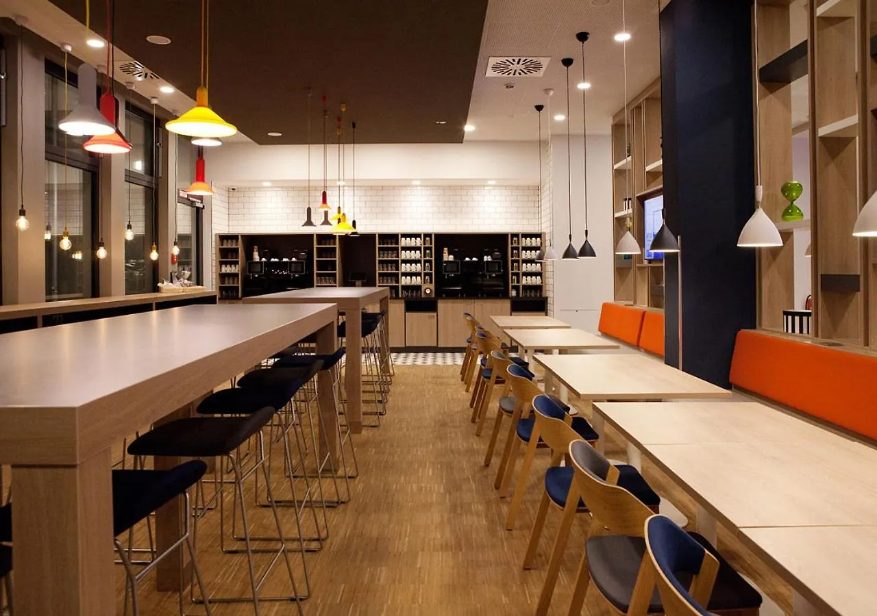 Hotel Holiday Inn Express - Duesseldorf Airport
