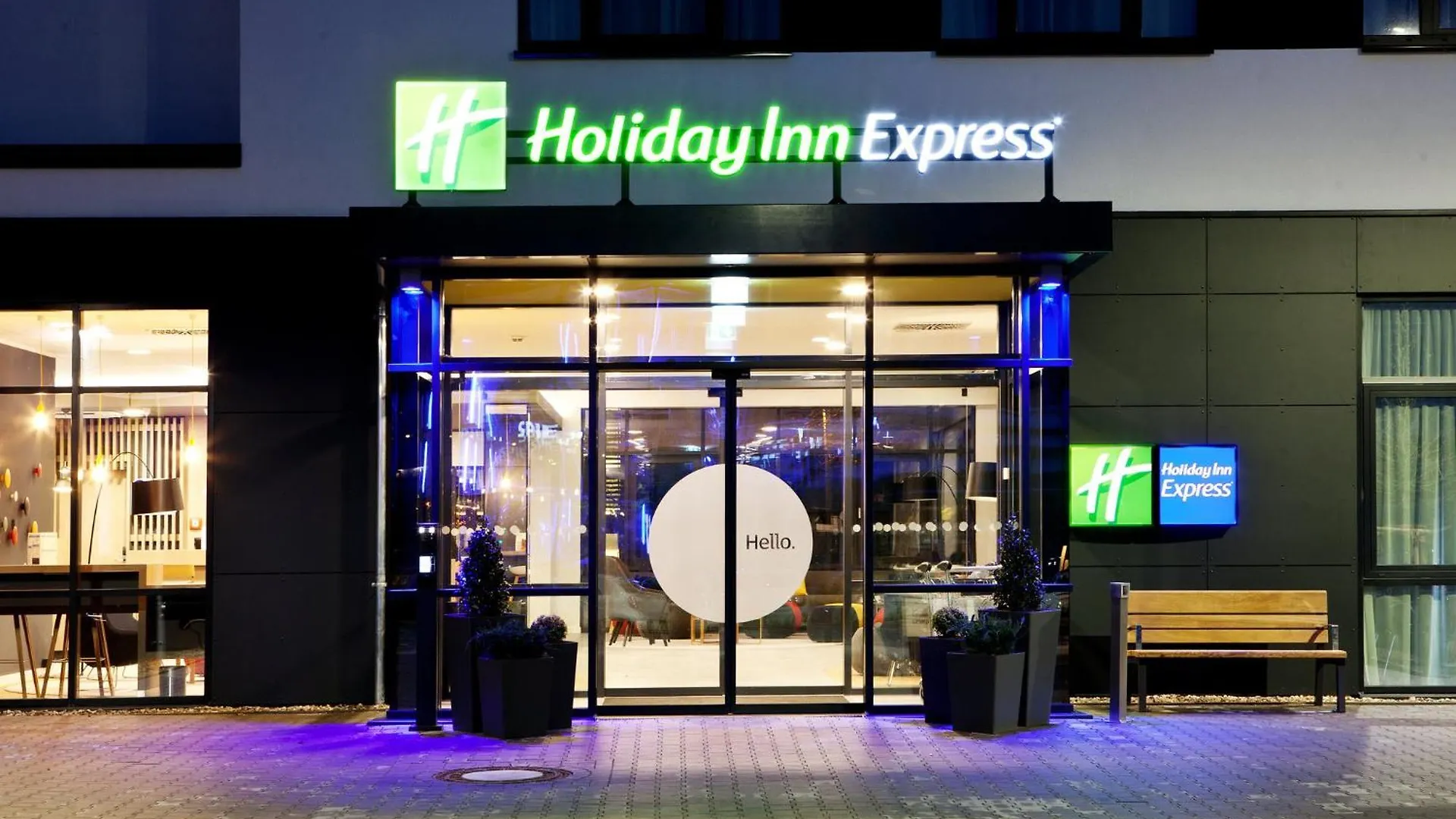 *** Hotel Holiday Inn Express - Duesseldorf Airport Germany